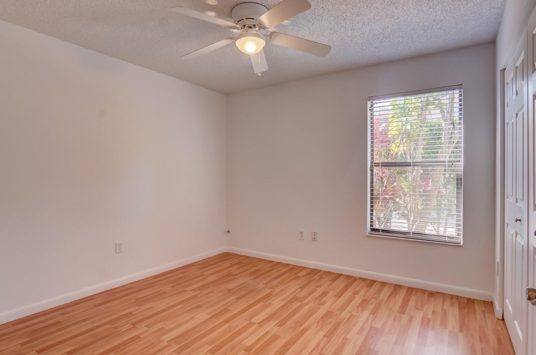 For Rent: $3,000 (3 beds, 2 baths, 1348 Square Feet)