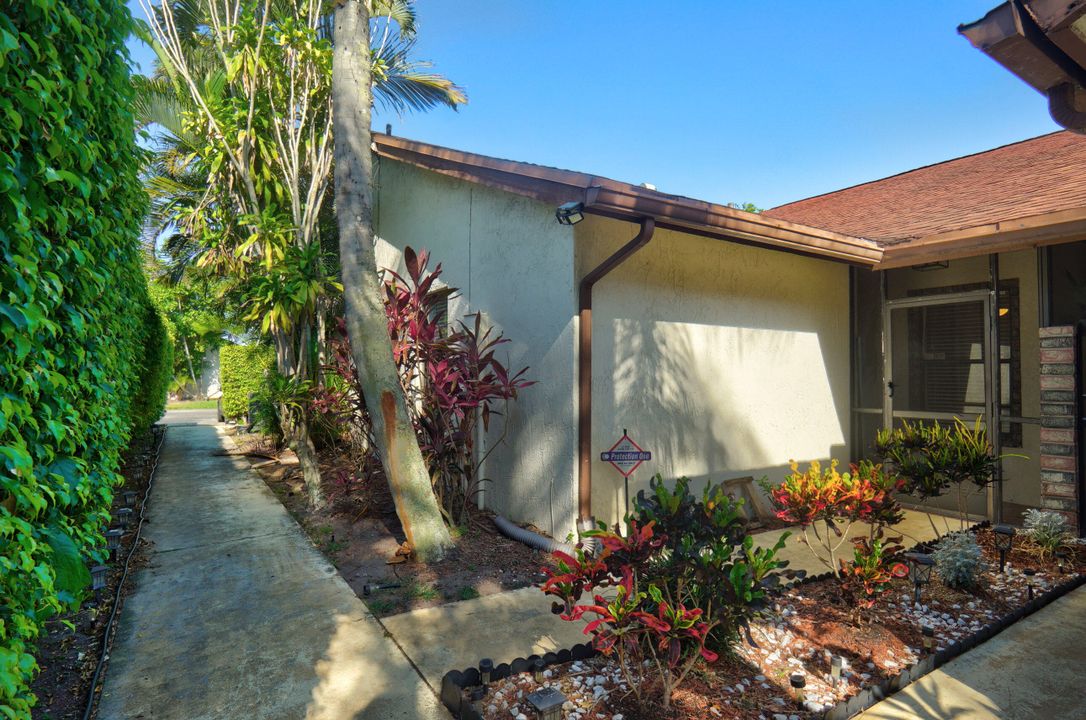 Active With Contract: $2,500 (3 beds, 2 baths, 1348 Square Feet)