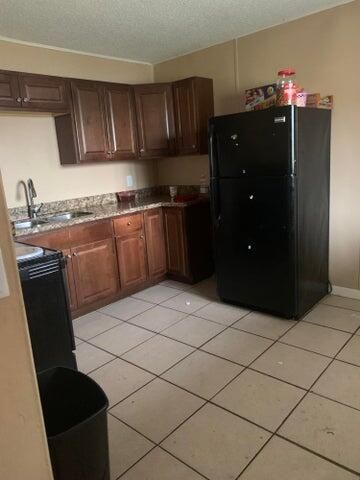 For Sale: $138,000 (2 beds, 1 baths, 734 Square Feet)