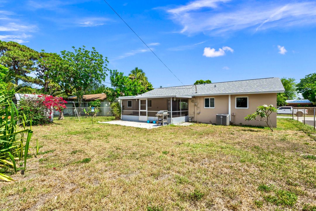 For Sale: $525,000 (3 beds, 2 baths, 1312 Square Feet)