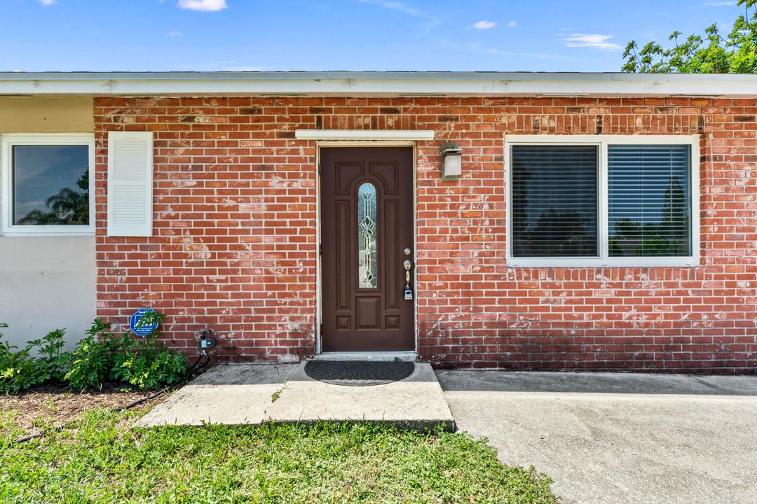 For Sale: $525,000 (3 beds, 2 baths, 1312 Square Feet)