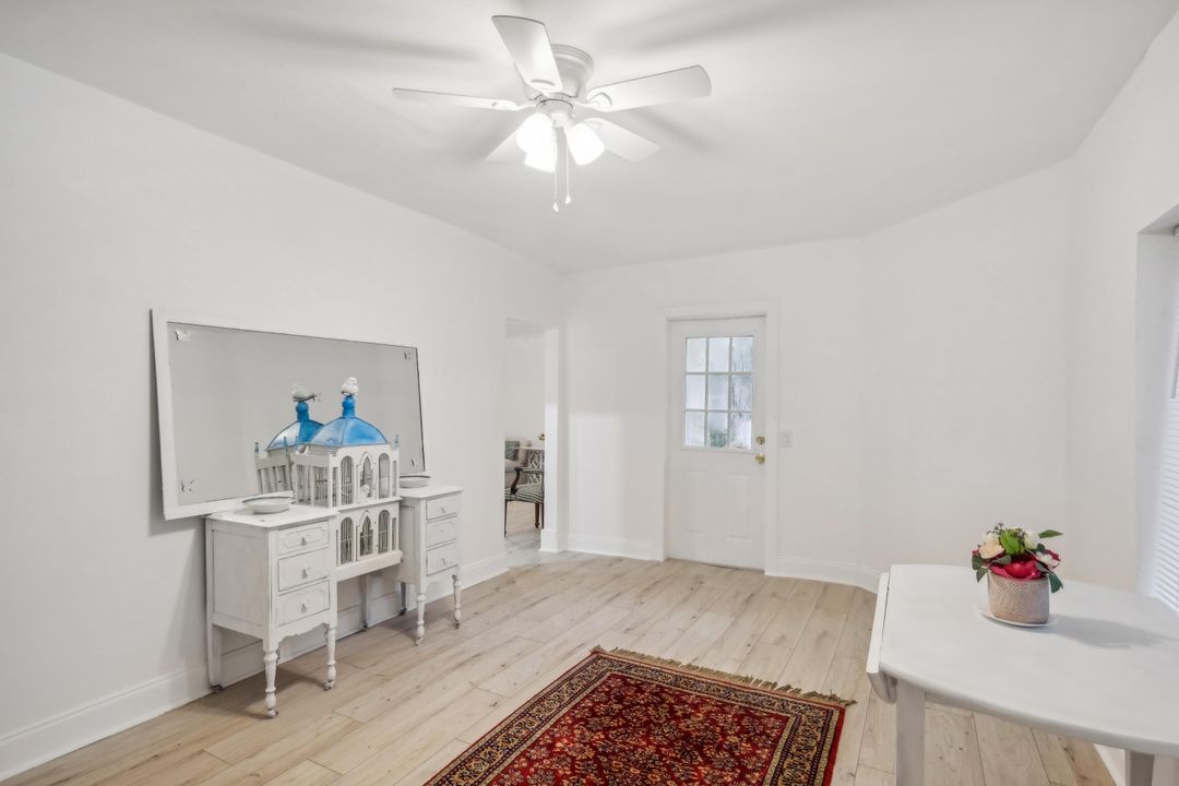 For Sale: $699,000 (3 beds, 2 baths, 1516 Square Feet)