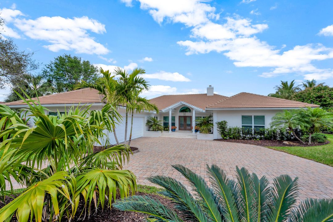 For Sale: $3,800,000 (3 beds, 3 baths, 3624 Square Feet)