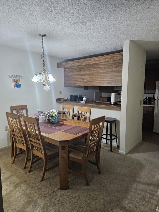 For Rent: $2,200 (2 beds, 2 baths, 1236 Square Feet)