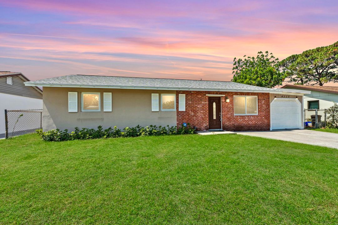 For Sale: $525,000 (3 beds, 2 baths, 1312 Square Feet)