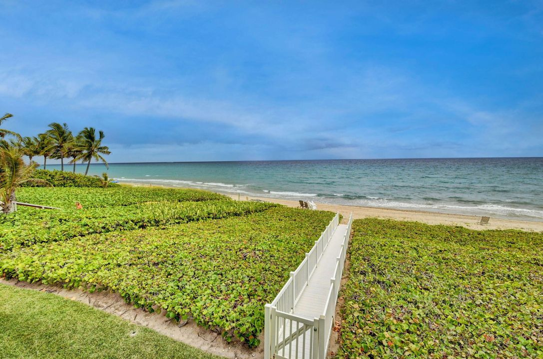 For Sale: $1,900,000 (3 beds, 2 baths, 2448 Square Feet)