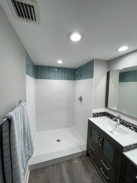 For Sale: $349,900 (3 beds, 2 baths, 1488 Square Feet)