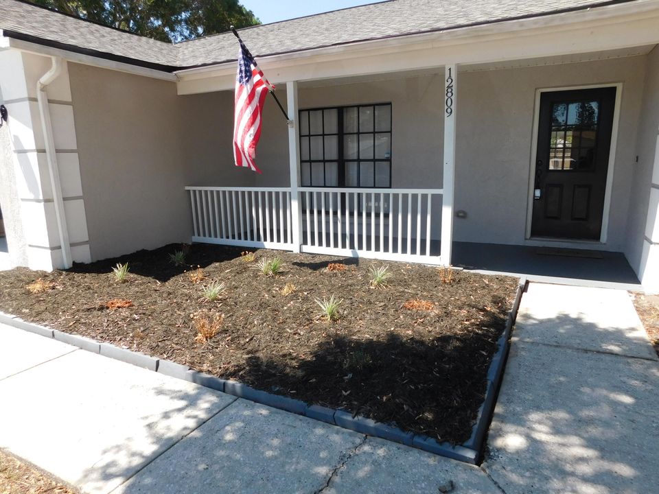 For Sale: $385,000 (3 beds, 2 baths, 1751 Square Feet)