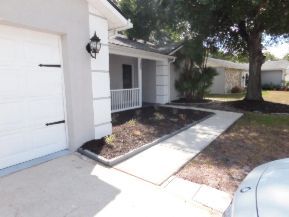 For Sale: $385,000 (3 beds, 2 baths, 1751 Square Feet)