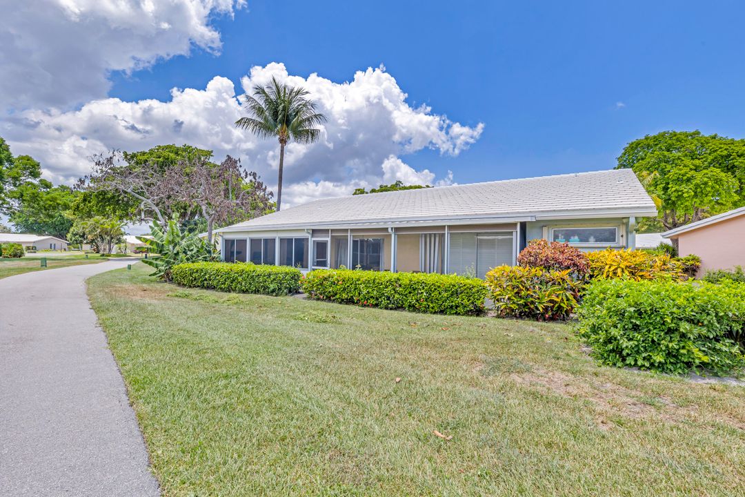 Active With Contract: $507,000 (3 beds, 2 baths, 1658 Square Feet)