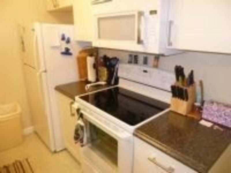 For Rent: $2,000 (1 beds, 1 baths, 602 Square Feet)