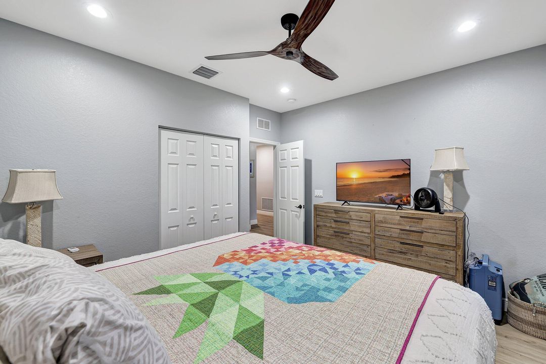 Active With Contract: $965,000 (4 beds, 3 baths, 2479 Square Feet)