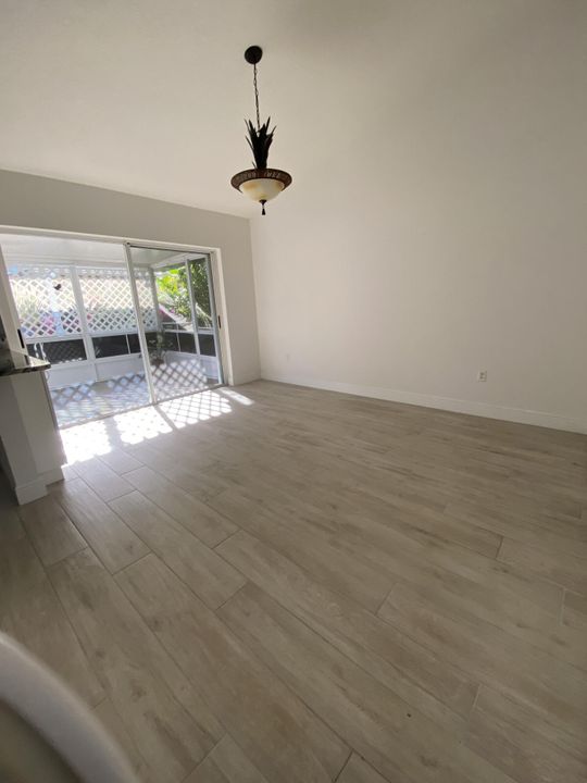 En Venta: $274,500 (2 camas, 2 baños, 1536 Pies cuadrados)