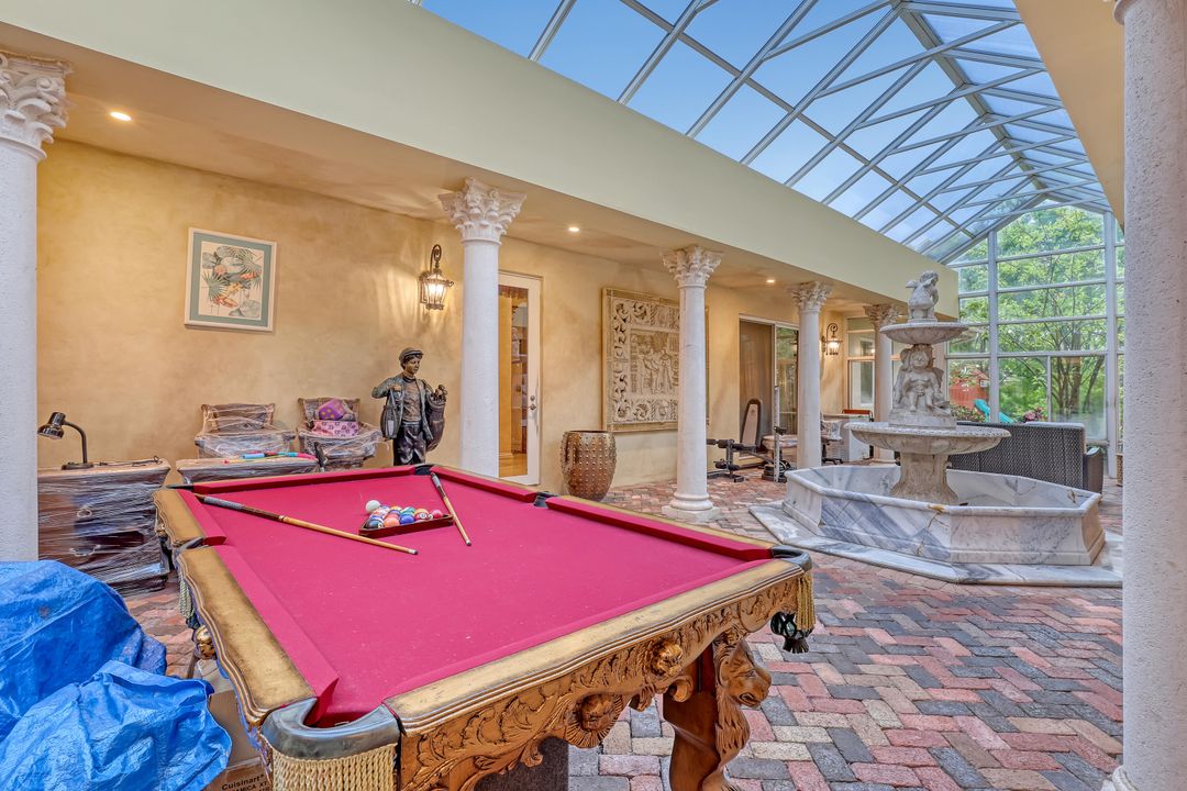 For Sale: $5,495,000 (8 beds, 7 baths, 8300 Square Feet)