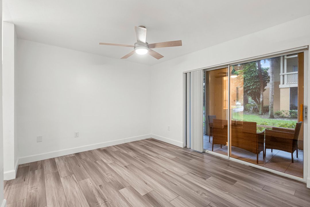 For Sale: $274,900 (2 beds, 2 baths, 1246 Square Feet)