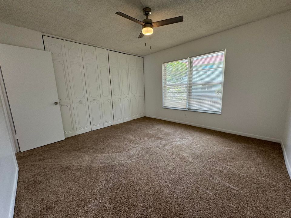 For Rent: $2,150 (2 beds, 1 baths, 1000 Square Feet)