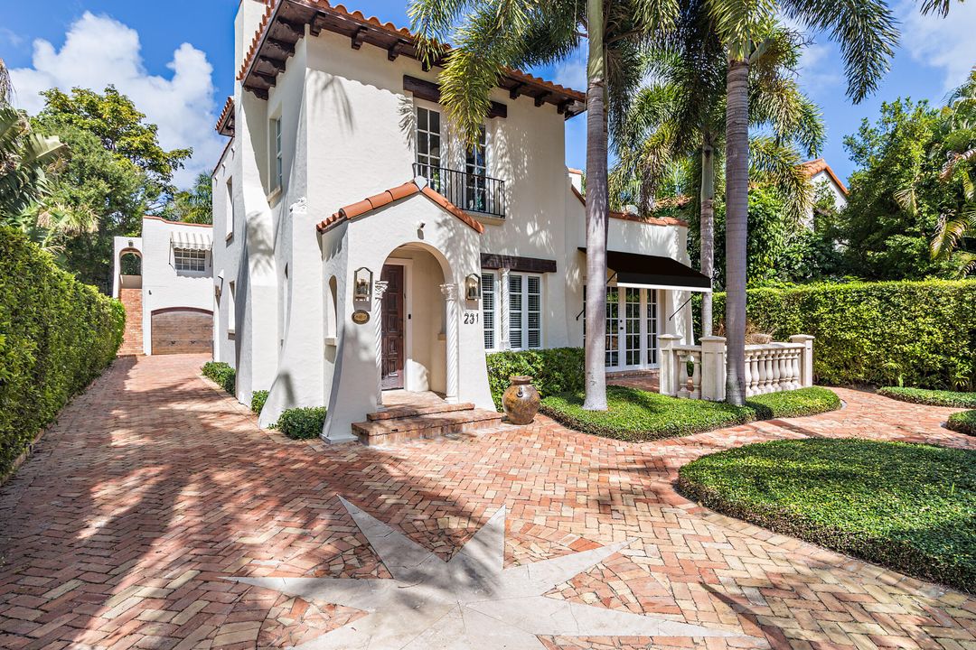 For Sale: $4,950,000 (4 beds, 3 baths, 2785 Square Feet)