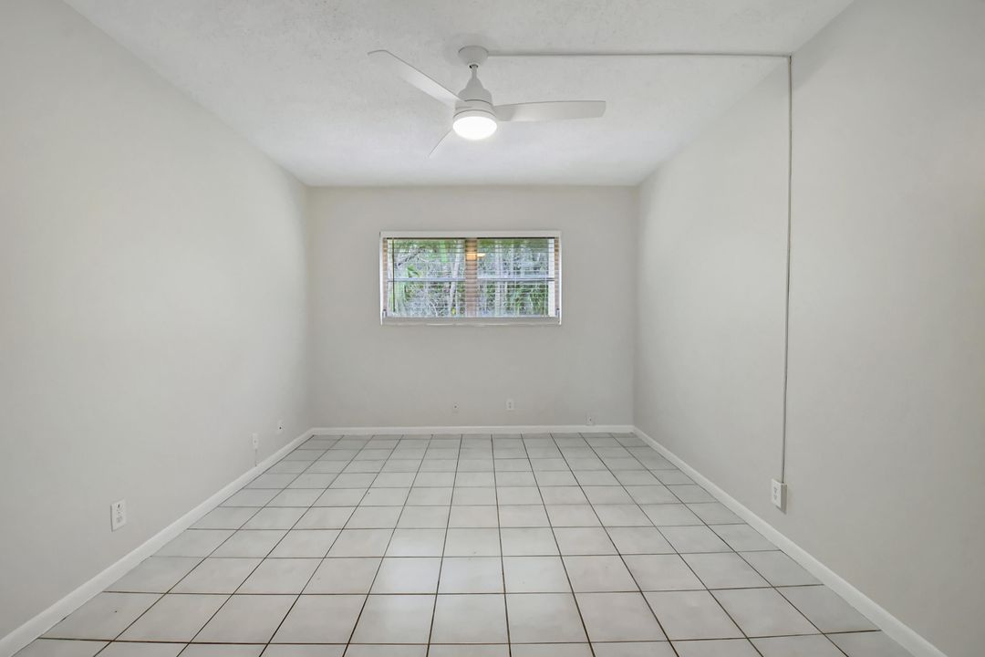 For Sale: $185,000 (1 beds, 1 baths, 774 Square Feet)