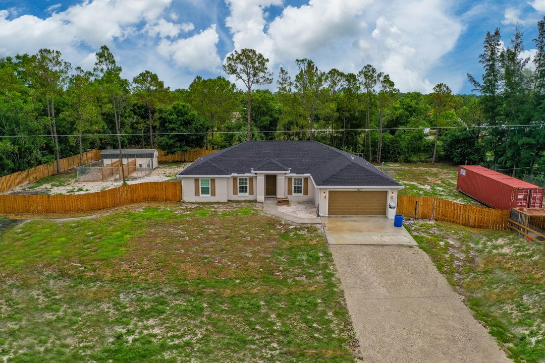 For Sale: $765,000 (4 beds, 2 baths, 2133 Square Feet)