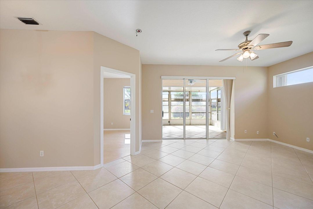 For Sale: $319,000 (2 beds, 2 baths, 1540 Square Feet)