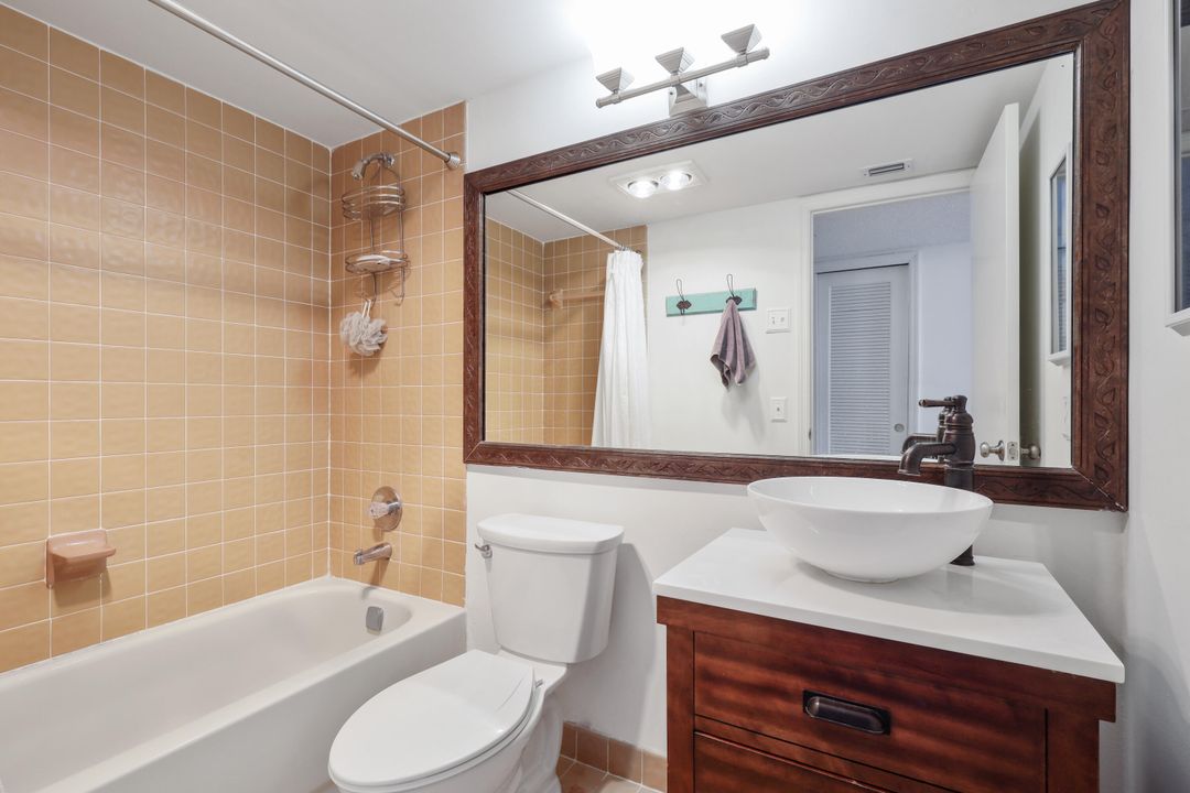 Active With Contract: $4,750 (2 beds, 2 baths, 1864 Square Feet)