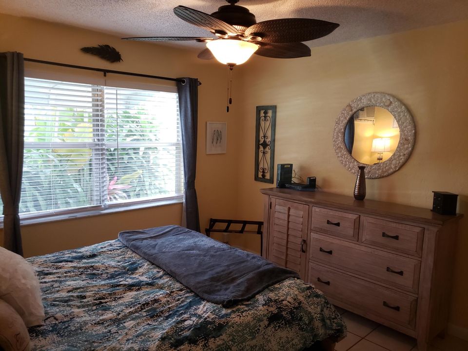 For Rent: $1,900 (1 beds, 1 baths, 520 Square Feet)