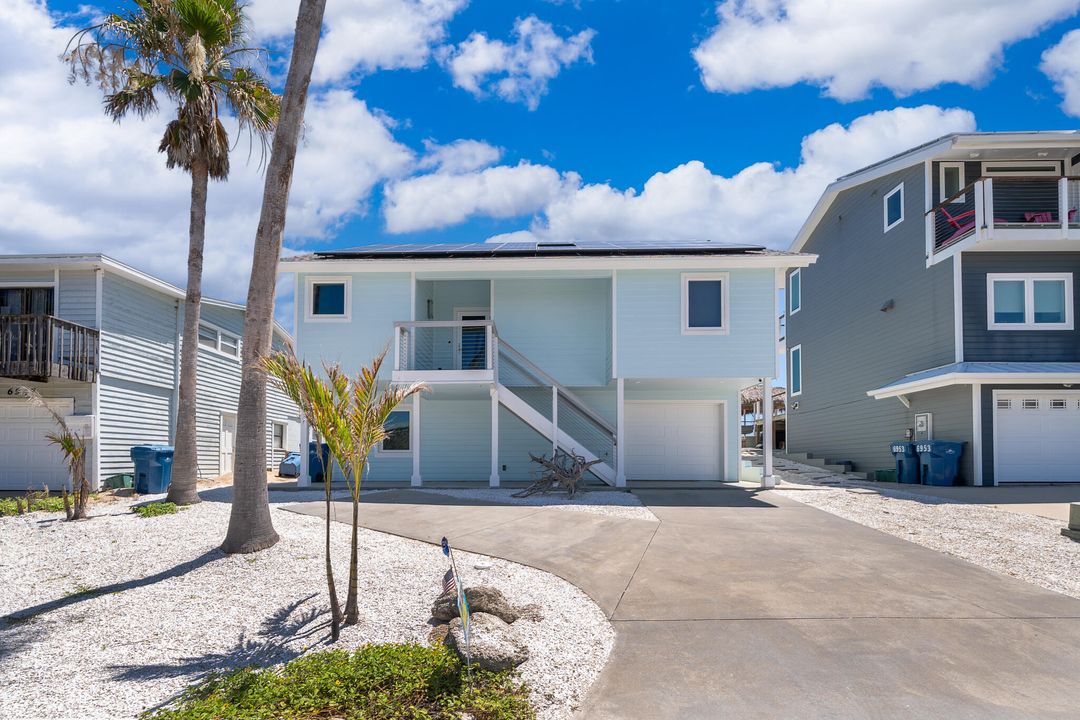 For Sale: $2,500,000 (4 beds, 3 baths, 1731 Square Feet)