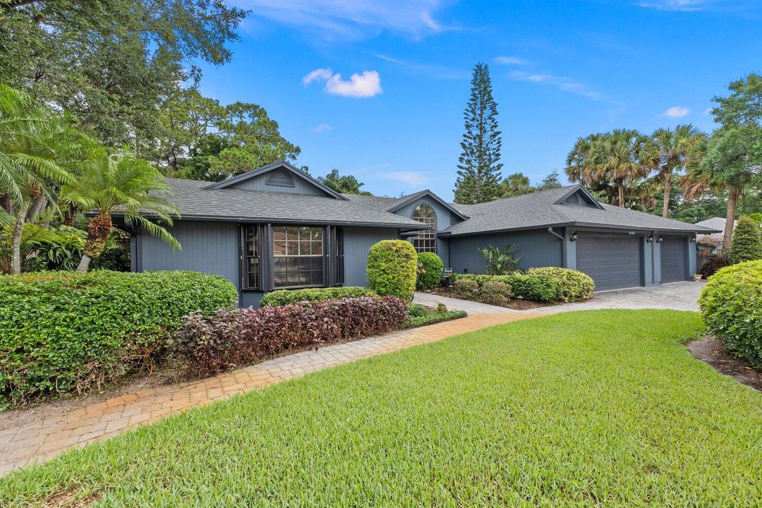 Active With Contract: $550,000 (3 beds, 2 baths, 1818 Square Feet)