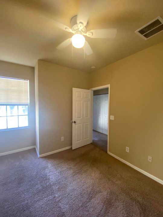 For Rent: $2,500 (3 beds, 2 baths, 1928 Square Feet)