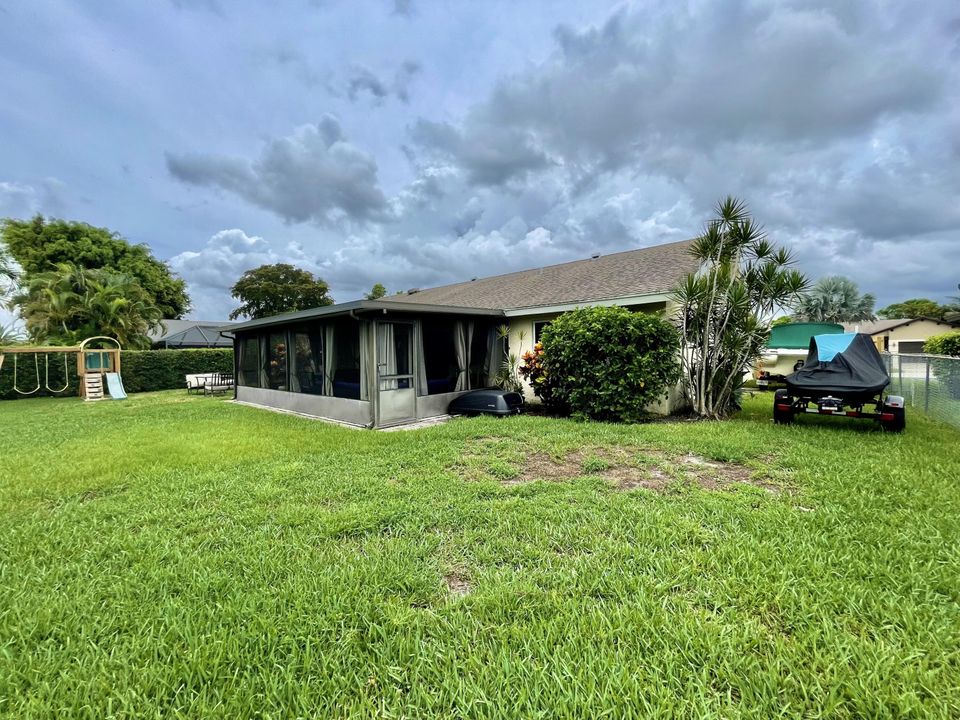 For Sale: $649,900 (4 beds, 2 baths, 1520 Square Feet)