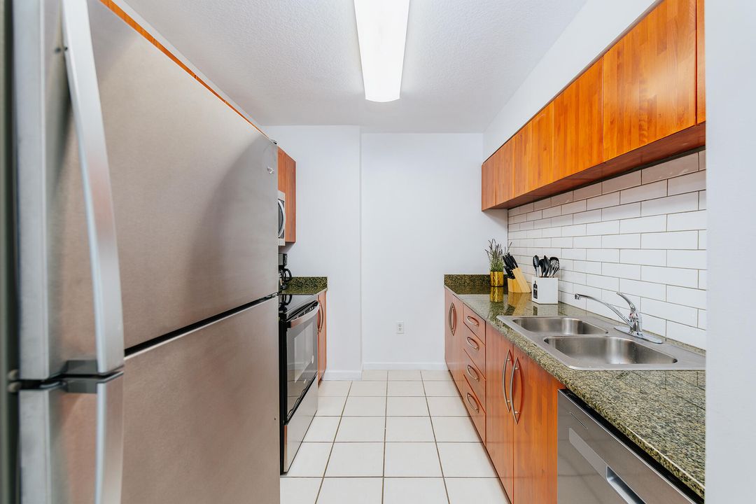 En Venta: $579,000 (1 camas, 1 baños, 825 Pies cuadrados)