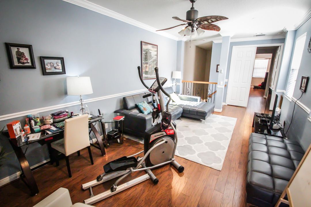 Active With Contract: $3,950 (3 beds, 3 baths, 2164 Square Feet)