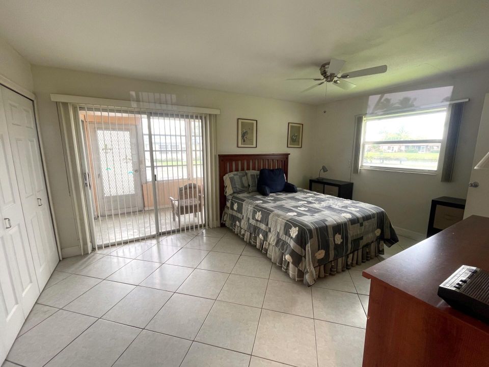 Active With Contract: $79,000 (1 beds, 1 baths, 720 Square Feet)