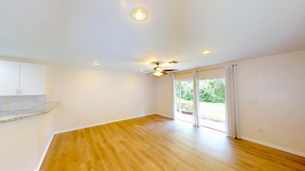 For Sale: $339,000 (3 beds, 2 baths, 1484 Square Feet)