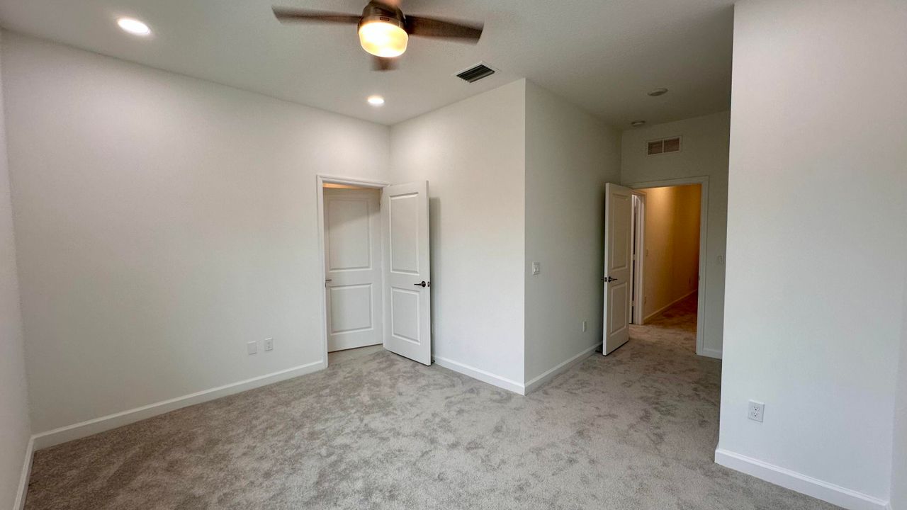 For Rent: $3,000 (3 beds, 2 baths, 1796 Square Feet)