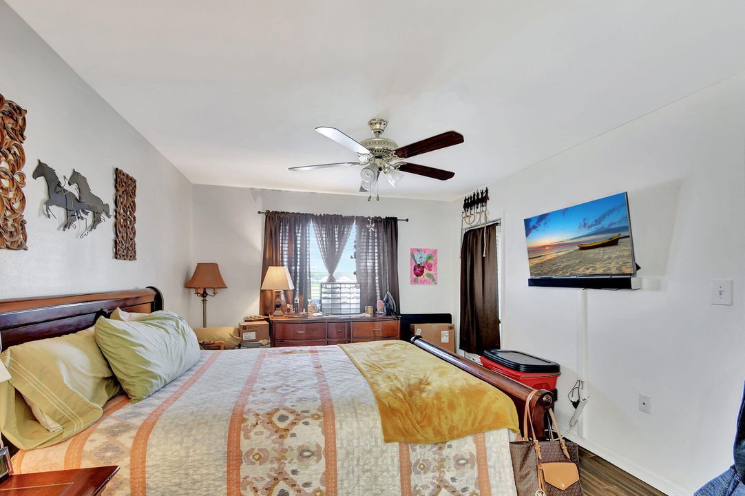 For Sale: $320,000 (3 beds, 2 baths, 1510 Square Feet)