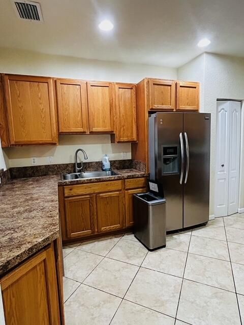 For Rent: $2,950 (3 beds, 2 baths, 1782 Square Feet)