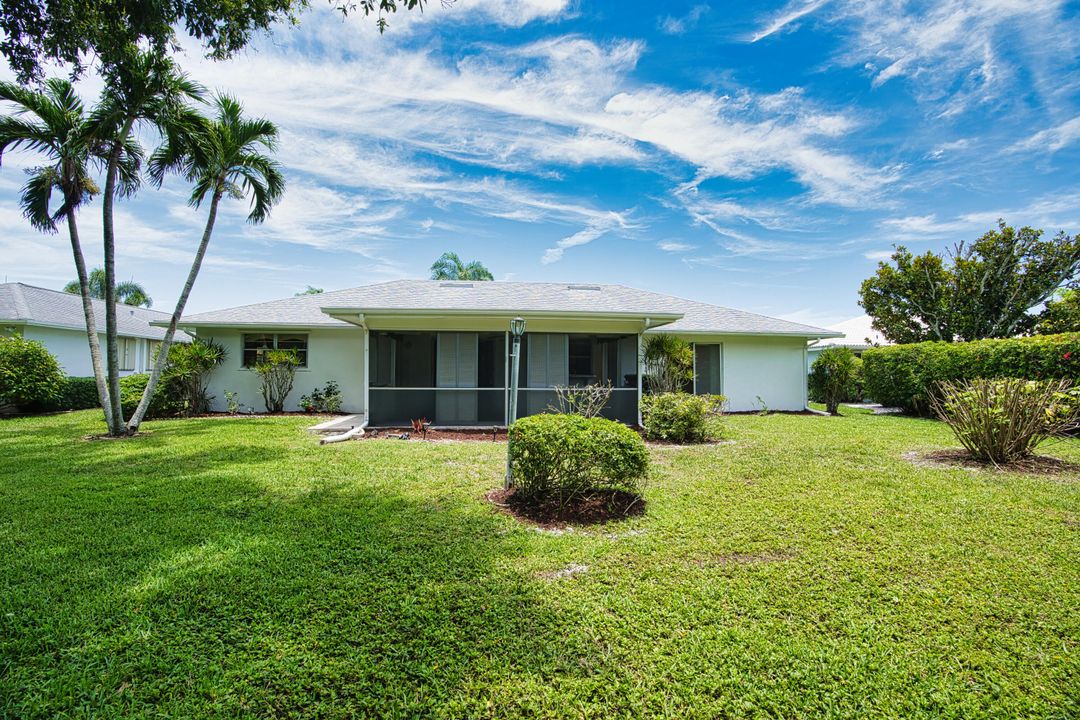 Active With Contract: $589,000 (3 beds, 2 baths, 1830 Square Feet)