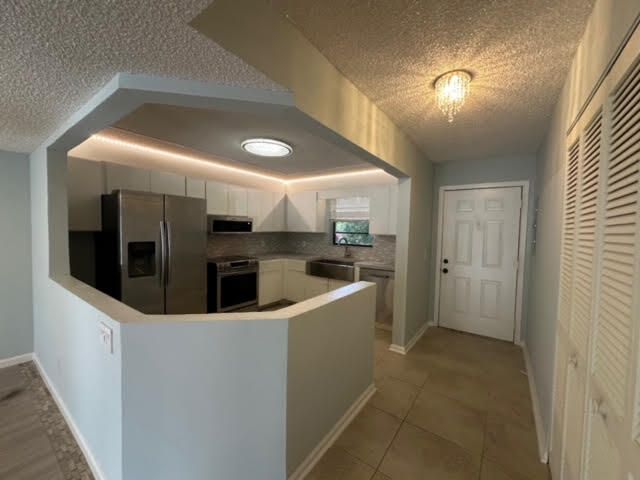 For Sale: $249,500 (2 beds, 2 baths, 1200 Square Feet)