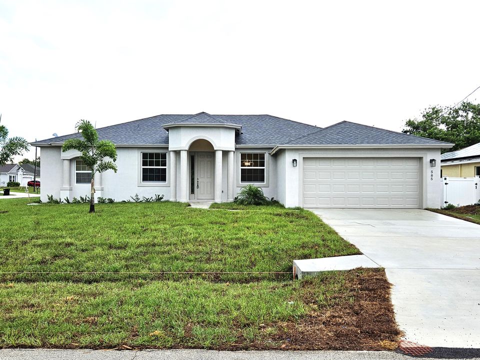 Active With Contract: $489,900 (4 beds, 3 baths, 2263 Square Feet)