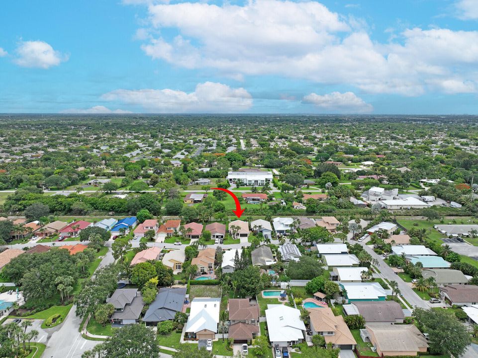 For Sale: $769,000 (3 beds, 2 baths, 1656 Square Feet)