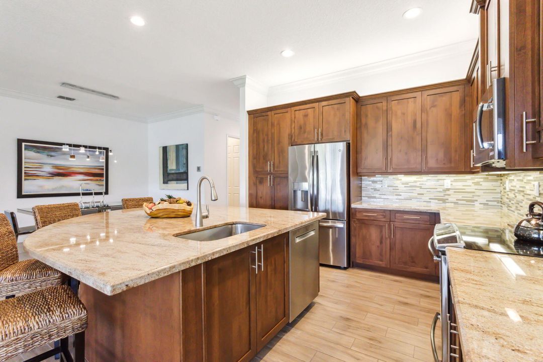 For Sale: $949,000 (3 beds, 2 baths, 2258 Square Feet)