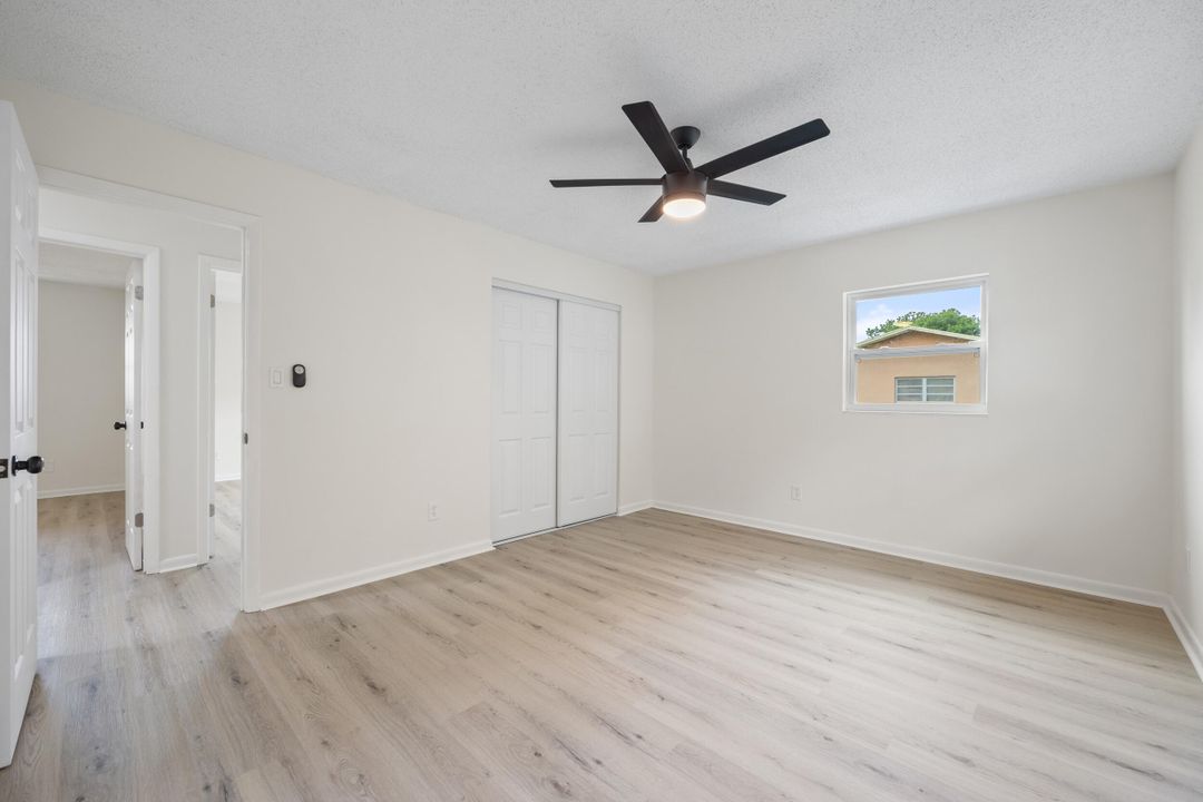 For Sale: $324,900 (3 beds, 2 baths, 1410 Square Feet)