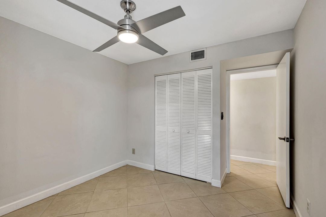 For Sale: $399,000 (3 beds, 2 baths, 1268 Square Feet)