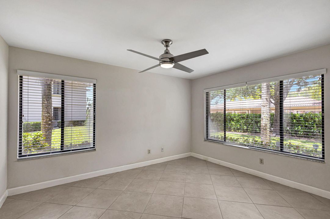 For Sale: $399,000 (3 beds, 2 baths, 1268 Square Feet)