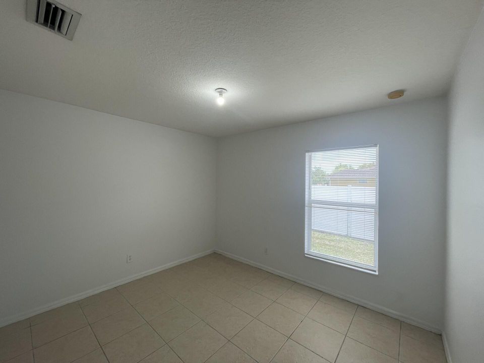 For Rent: $3,000 (3 beds, 2 baths, 1788 Square Feet)