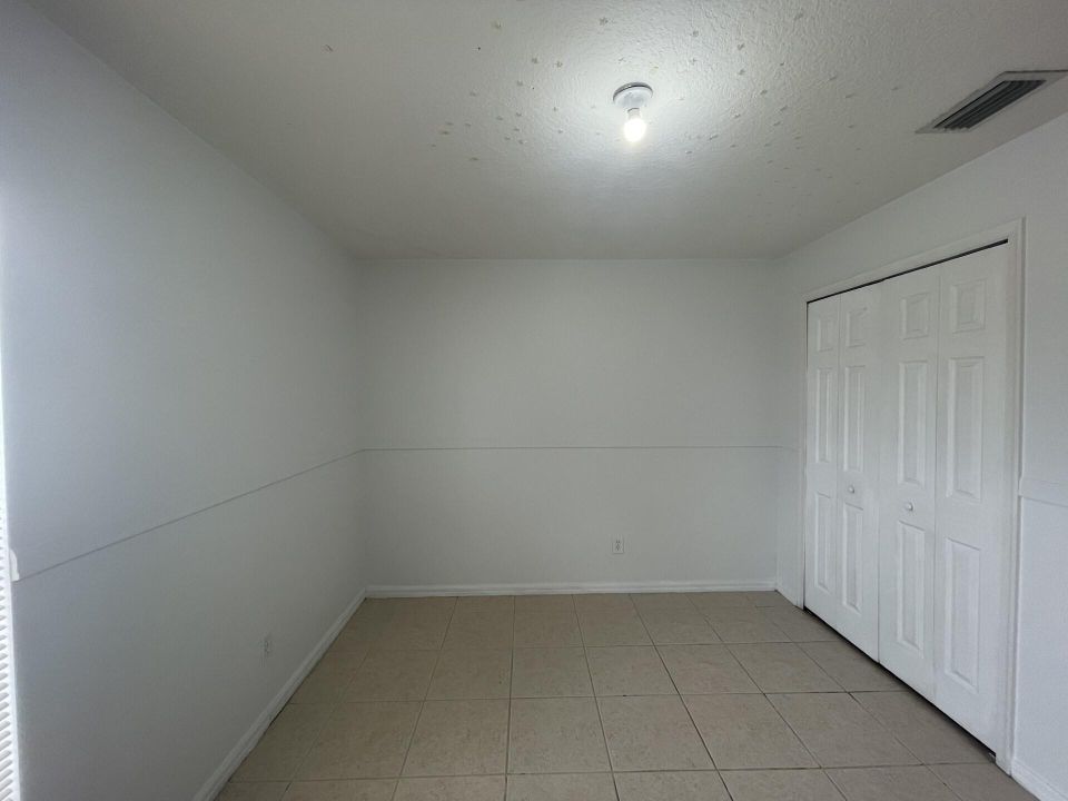 For Rent: $3,000 (3 beds, 2 baths, 1788 Square Feet)