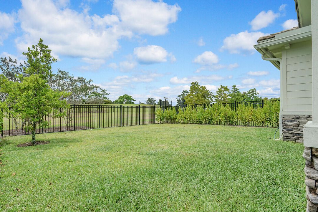 For Sale: $519,000 (3 beds, 2 baths, 1854 Square Feet)