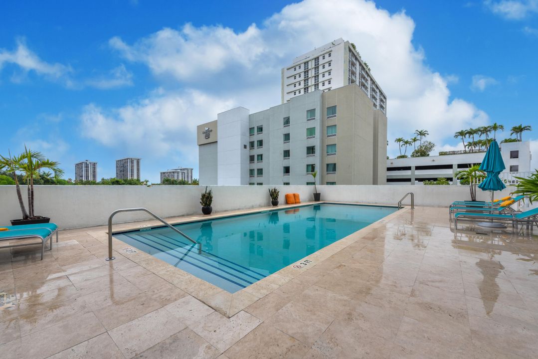 Active With Contract: $3,250 (2 beds, 2 baths, 846 Square Feet)