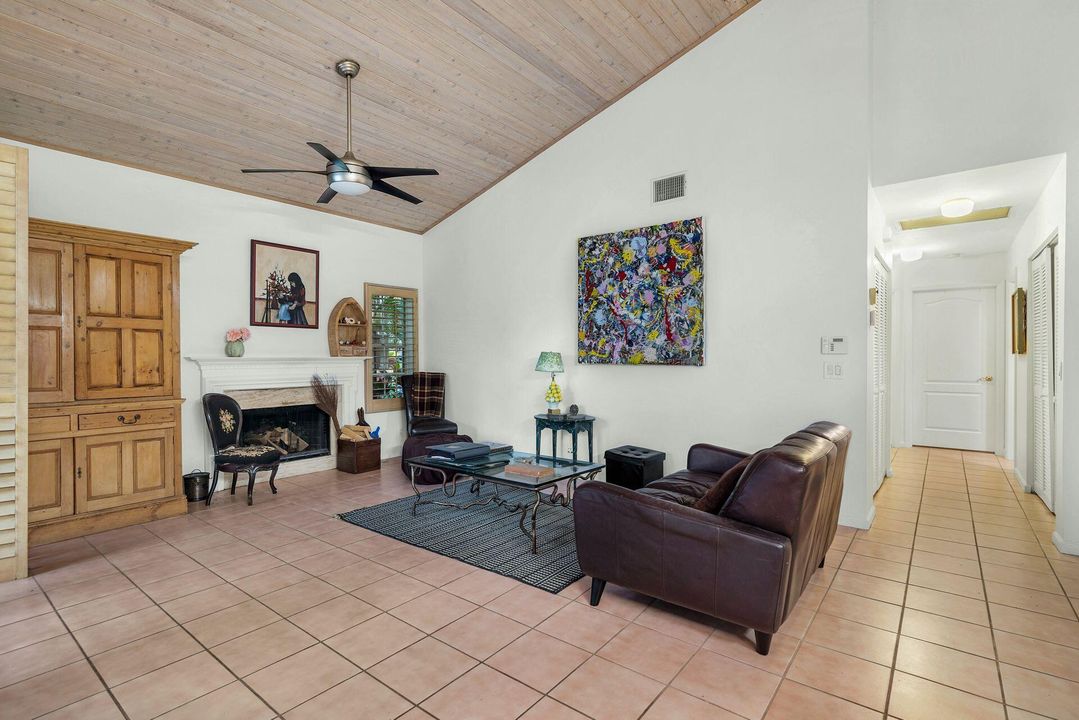 For Sale: $675,000 (3 beds, 2 baths, 1471 Square Feet)